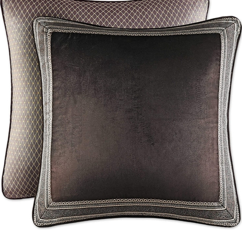 J QUEEN PALOMA Velvet Euro sham (1 sham)